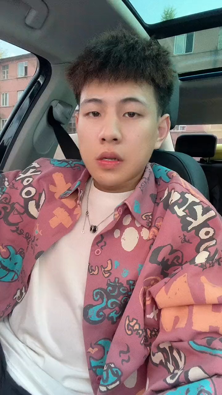 你好痞啊短剧，街头文化的艺术与现代传媒的碰撞，街头文化的艺术与现代传媒的碰撞，你好痞啊短剧的探索