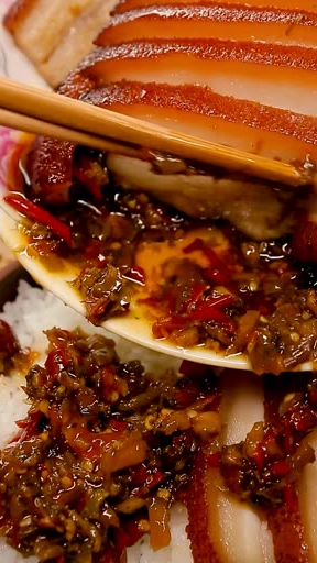 老弟最爱的外婆菜蒸扣肉