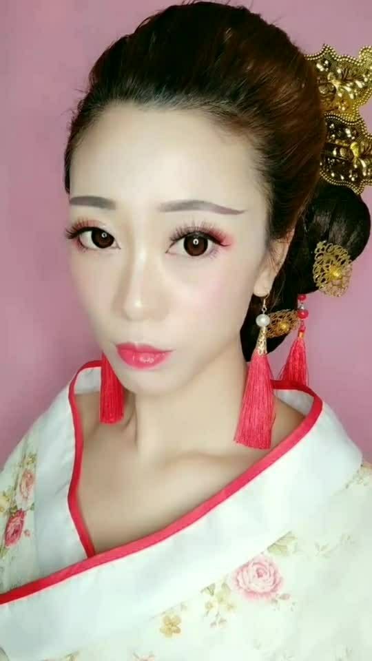 古代妆容,小女子不才.