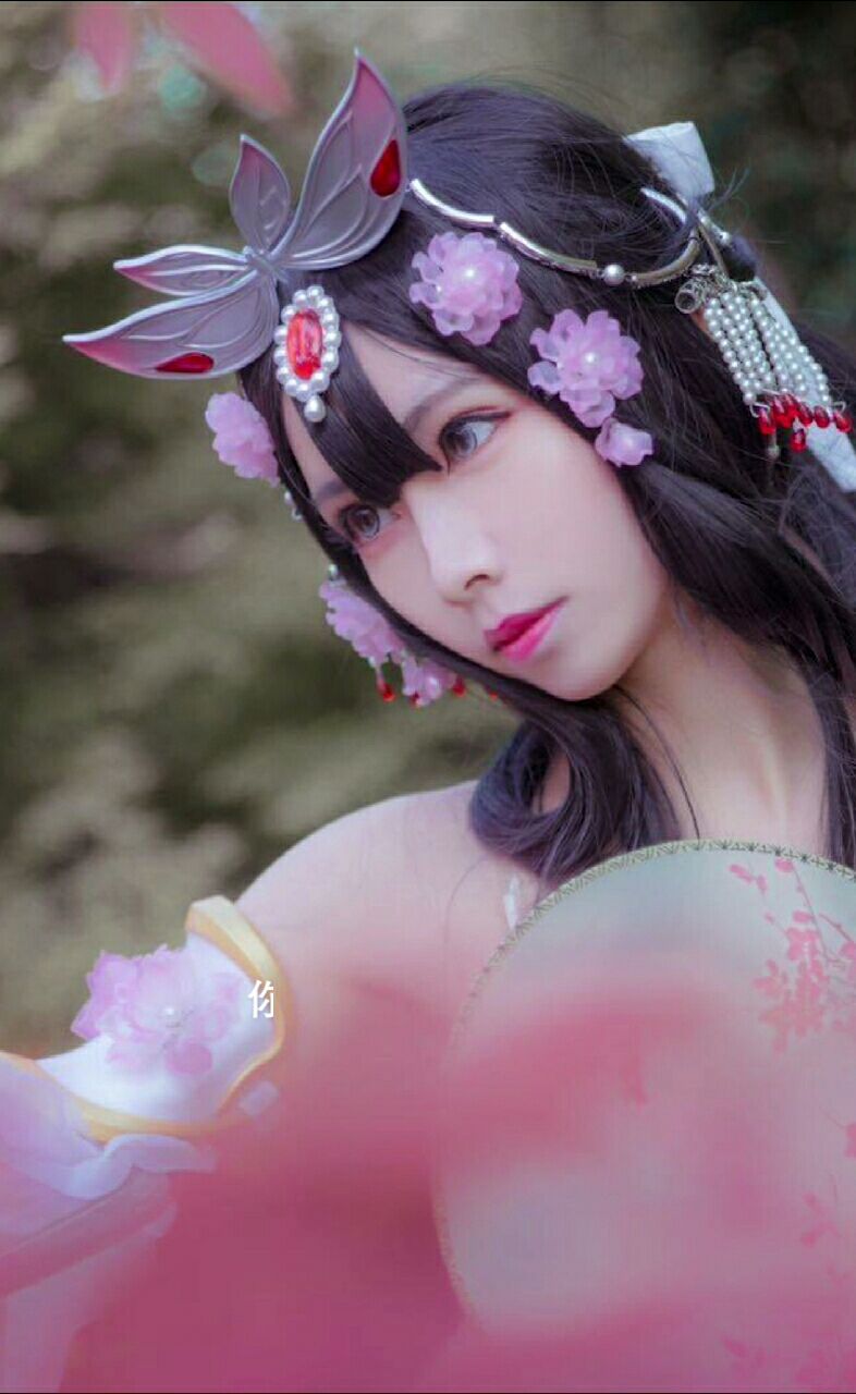 王者荣耀甄姬cos.气质冷艳高贵.来自腐熊的老奶奶美女