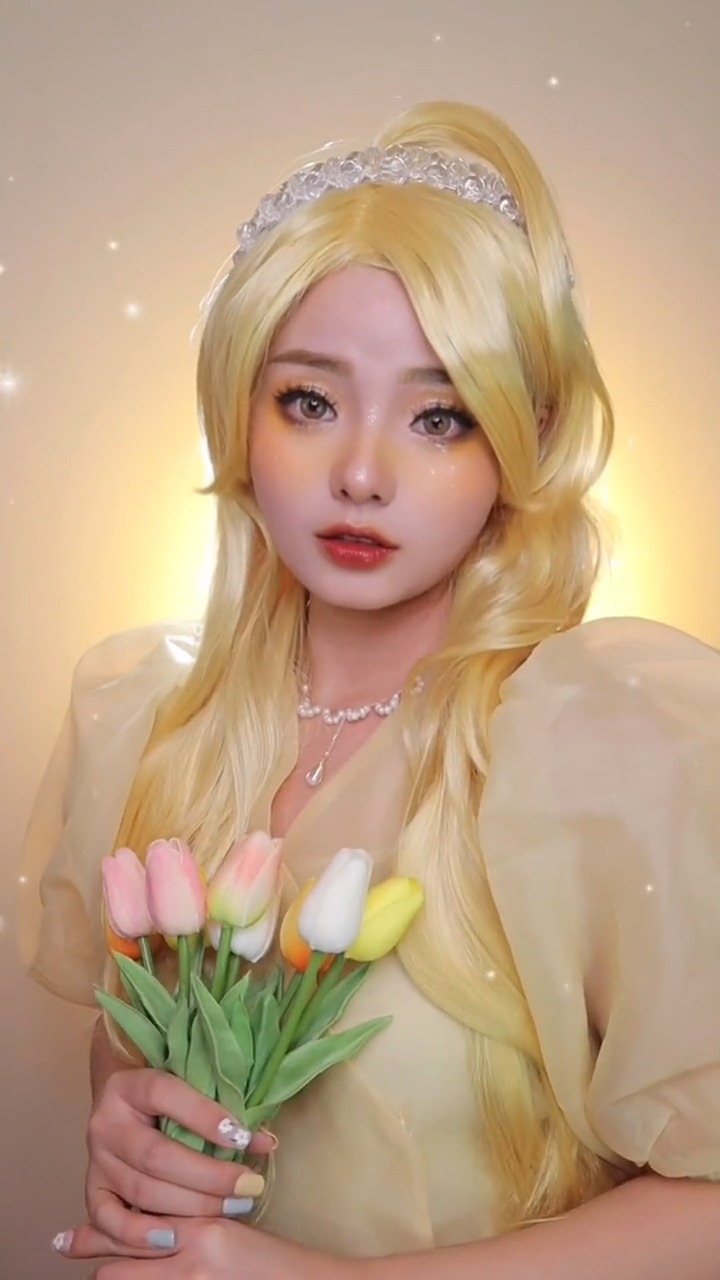 最后的样子大概是所有男人心中的白月光吧!#仿妆 #变装