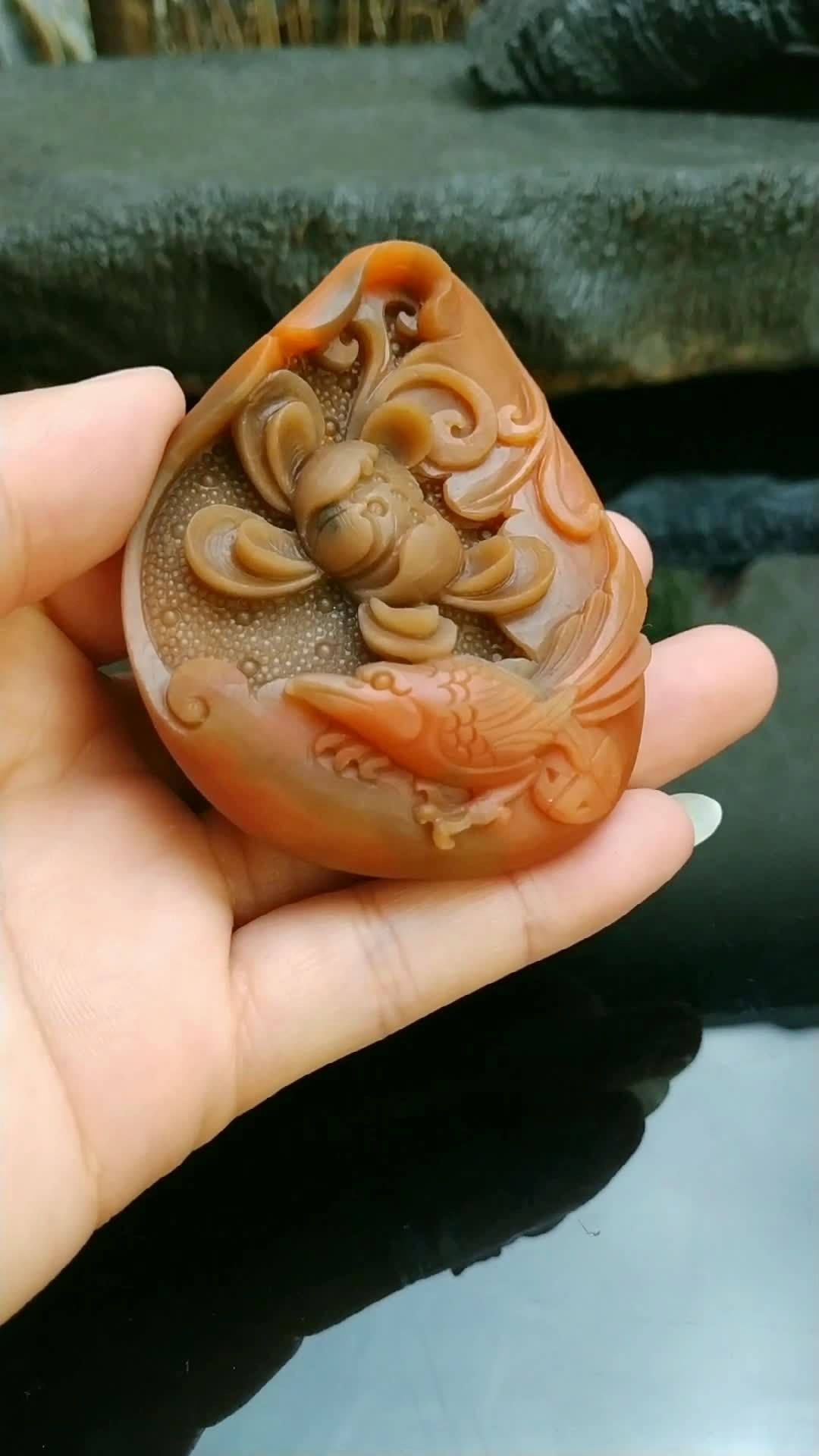 98999899新疆地产金丝玉彩玉籽料关公种,喜事连连