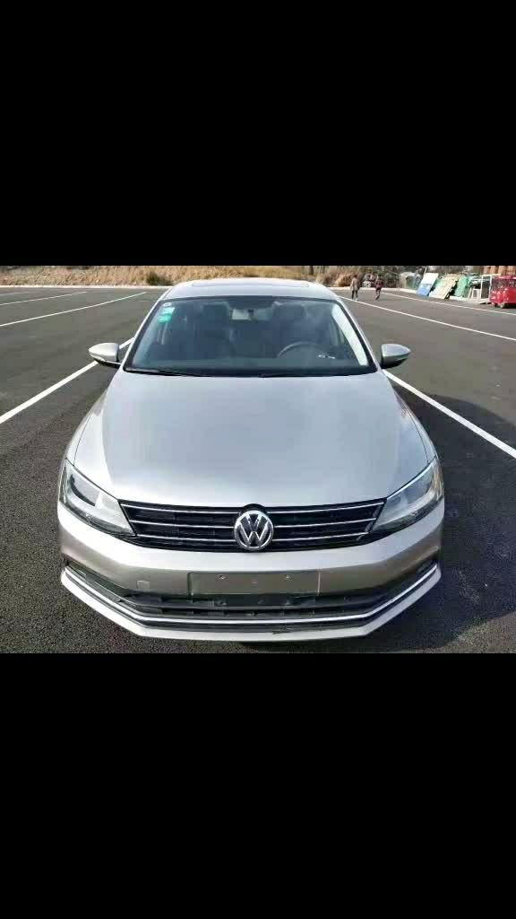 8万,准16年大众速腾最顶配,配置逆天,各种抵押手续齐全15040356733