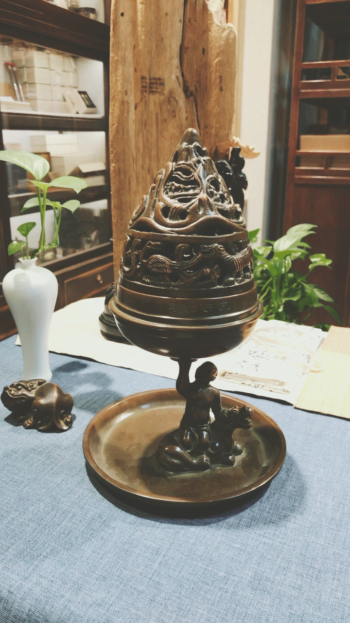 伏虎罗汉博山炉