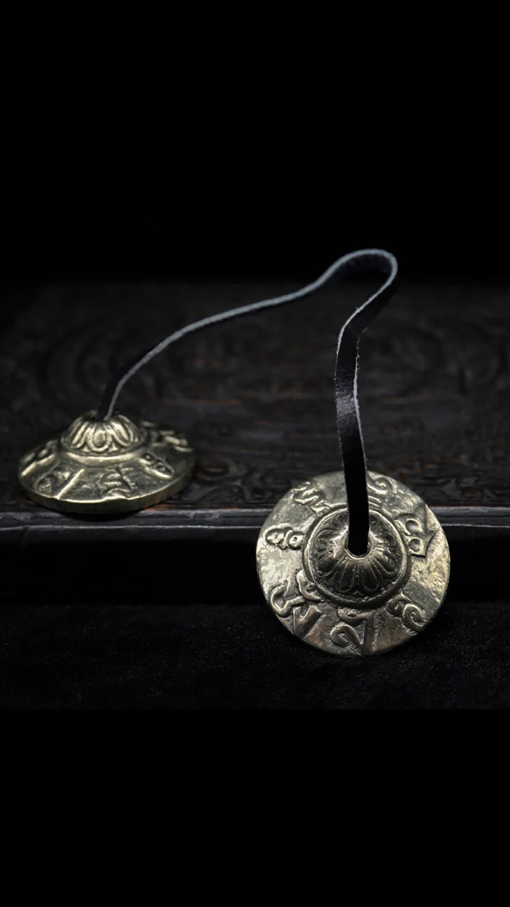 西藏手工纯铜六字真言碰铃藏式尼泊尔手工纯铜碰铃