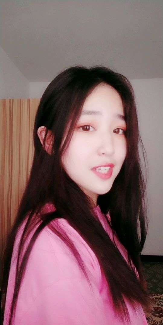 卢欣欣 在微视发布了一个超有趣的视频,速来前排围观!