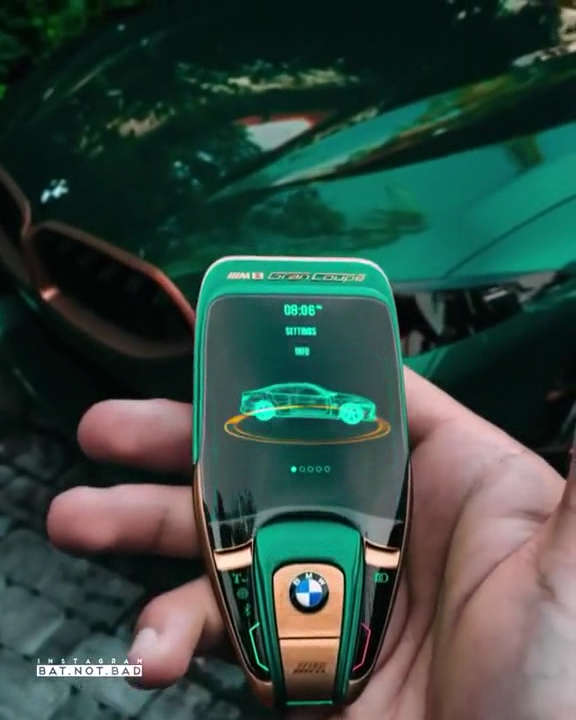 买钥匙送车吗?全新宝马m8 gran coupe酷炫钥匙提前曝光,帅不帅?