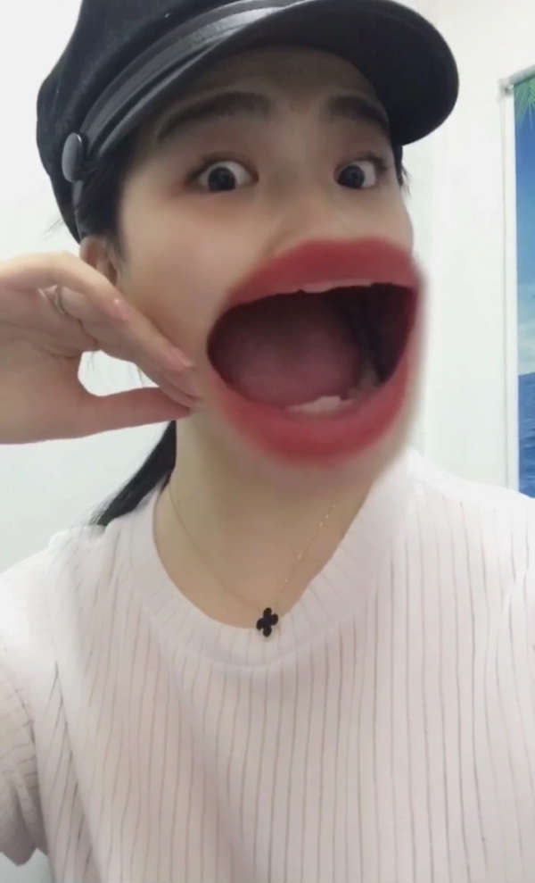 开口腔!一气呵成!不然根本唱不起来!