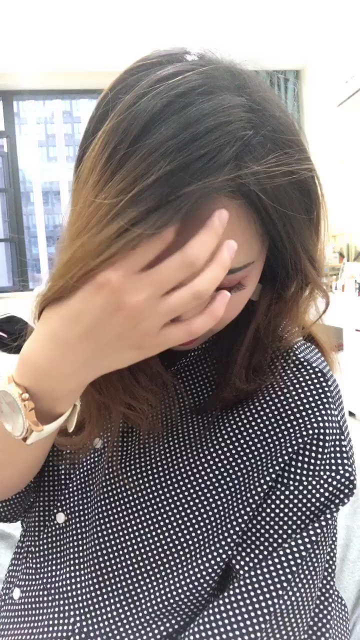 撩头发大赛#撩起头发那一刻 你一定是最美的,一起来挑战吧!