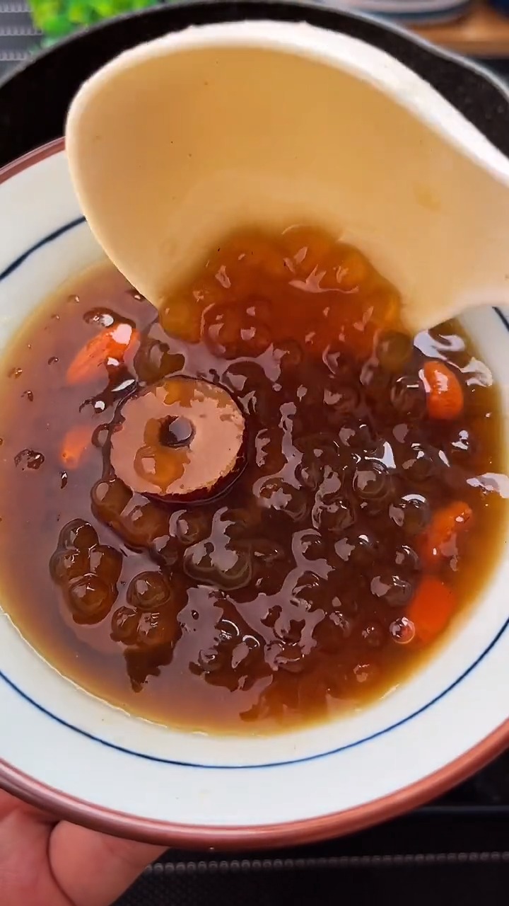 红糖姜枣西米露做给你爱的那个人喝!#虎虎生威拜大年