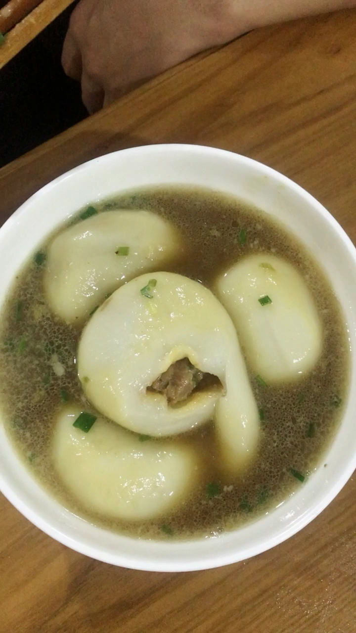 湖南超大肉汤圆 ,喜欢的关注  支持!