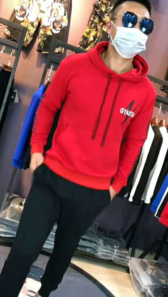 blueman 潮派穿搭 每日分享 喜欢的关注我