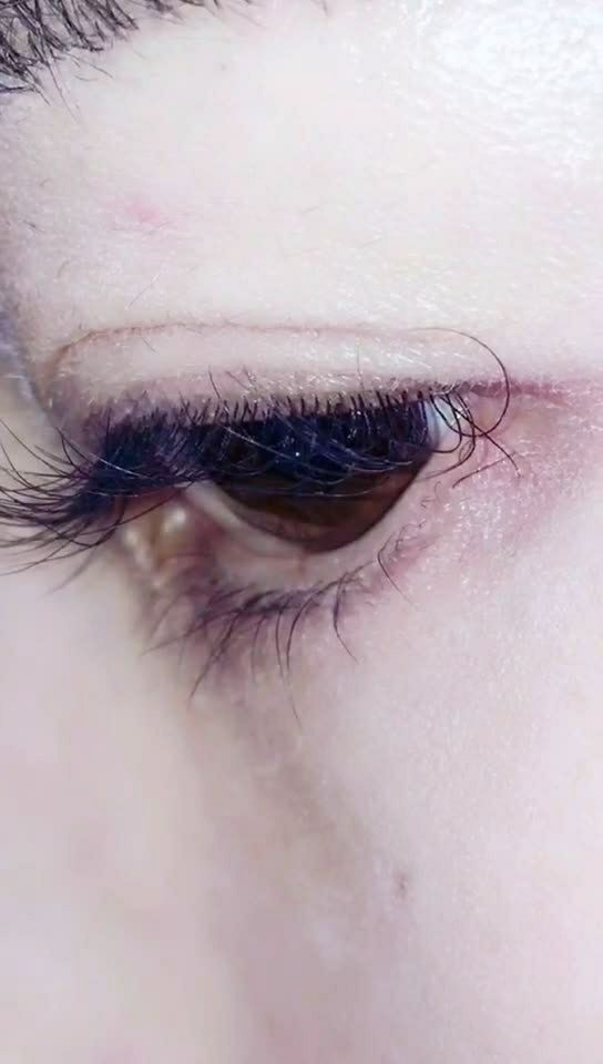 来,让我拯救你的短睫毛