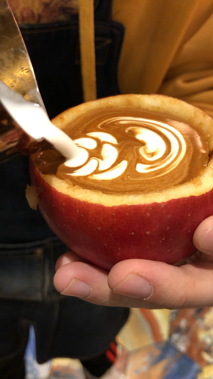 装在苹果里的咖啡你们喝过吗?