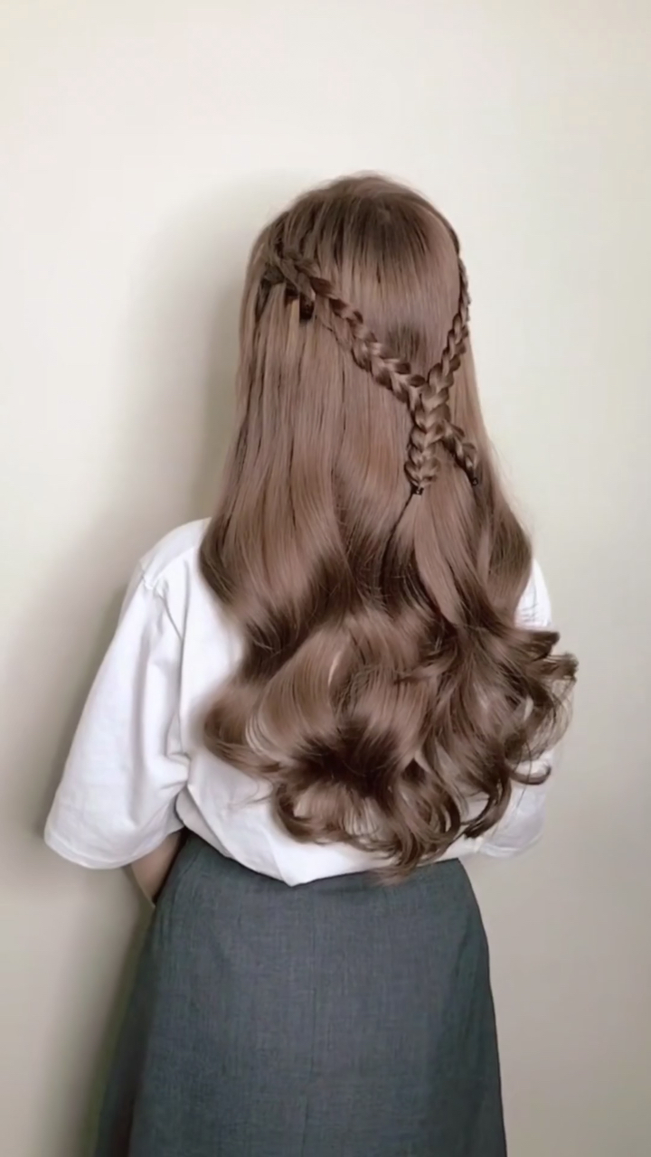 夏季唯美编发造型!背影唯美动人