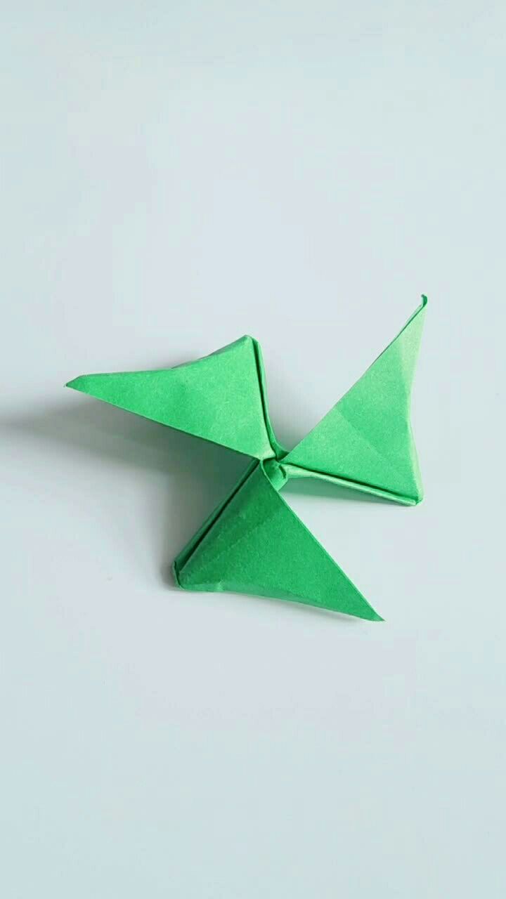 折纸三叶降落旋转风车,好玩转转转