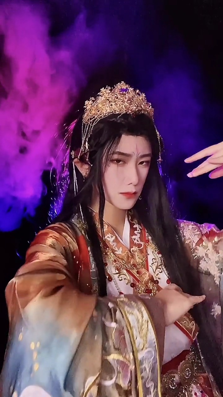 给大家来一次男花魁