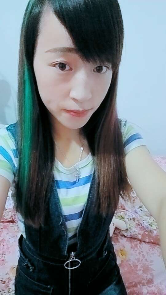 女人无情便是王 在微视发布了一个超有趣的视频,速来前排围观!