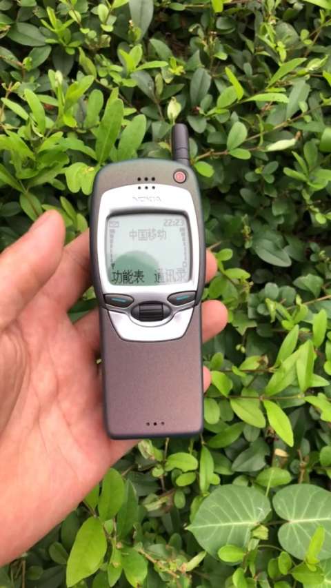 诺基亚7110变色龙,一个时代的跨越,至今无法超越的鸿沟.