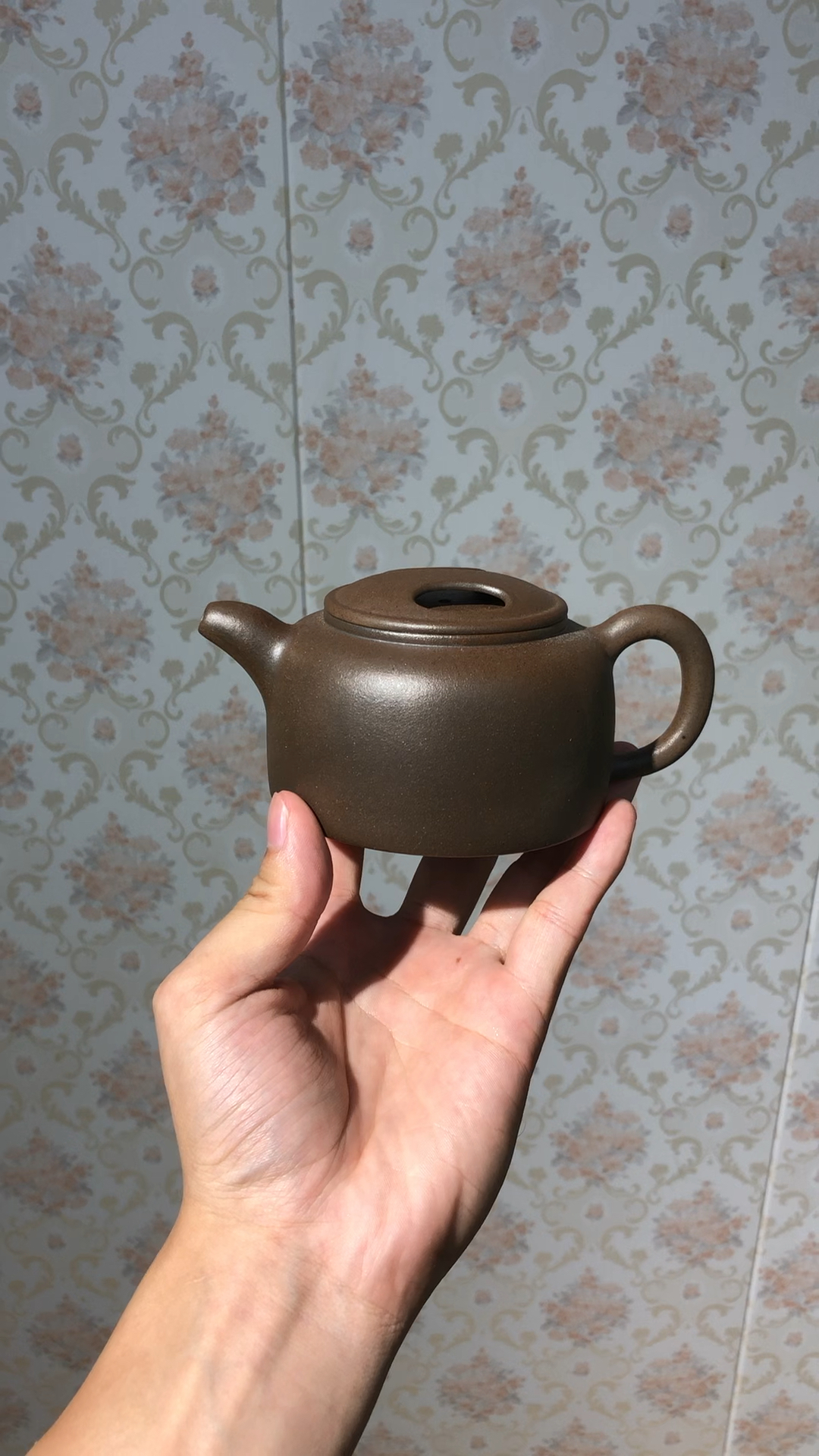 前墅古龙窑出品,延续传统人工柴烧方式,大自然的产物,独一无二