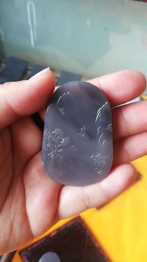 精美昆仑玉!紫罗兰山水牌!欢迎大家选购