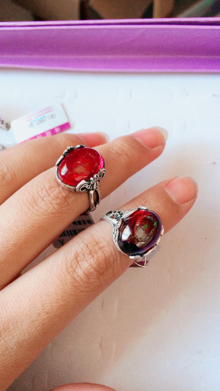 足银红宝石戒指