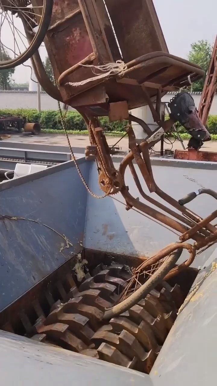 当粉碎机遇上三轮车,会碰撞出什么样的火花?#机械设备