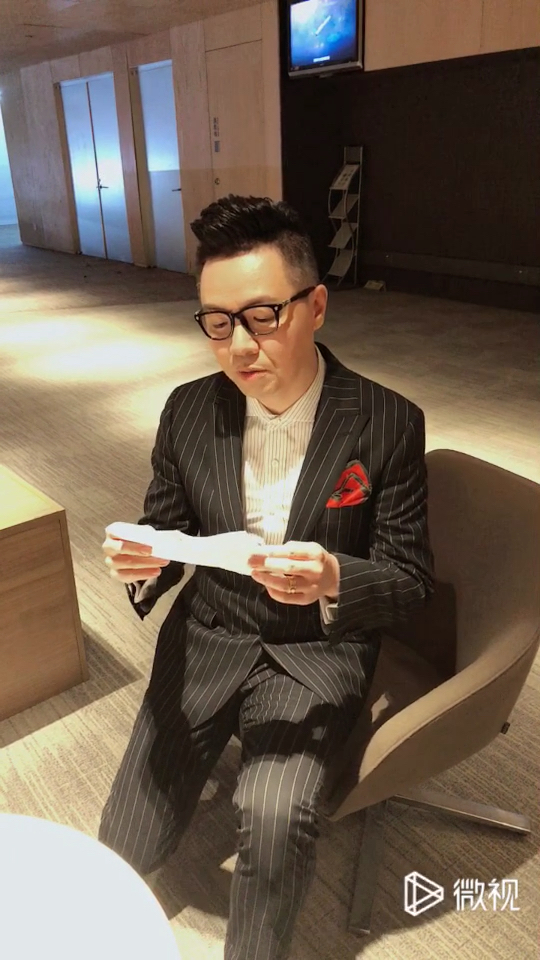 fm88.7主持人国鹏秒变播音腔