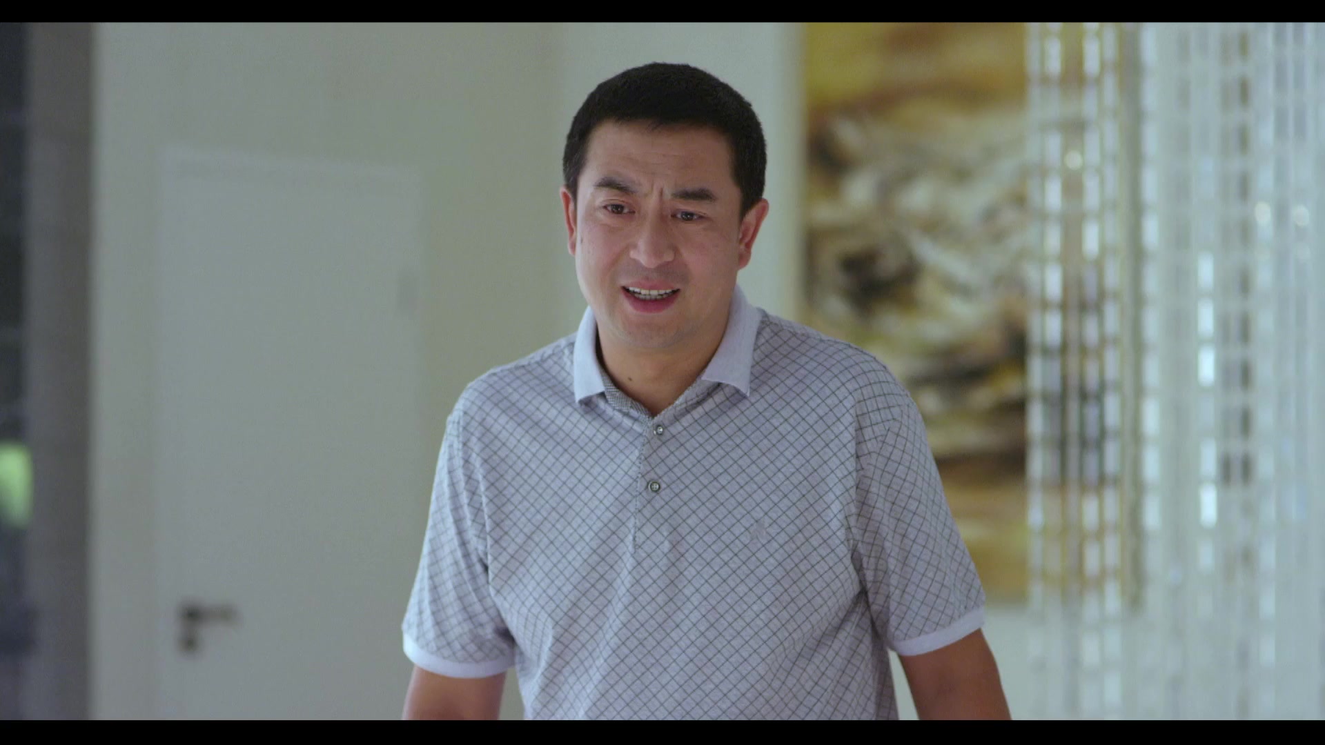 一仆二主唐红欲知道杨树周末的行踪,杨树不想告诉唐红