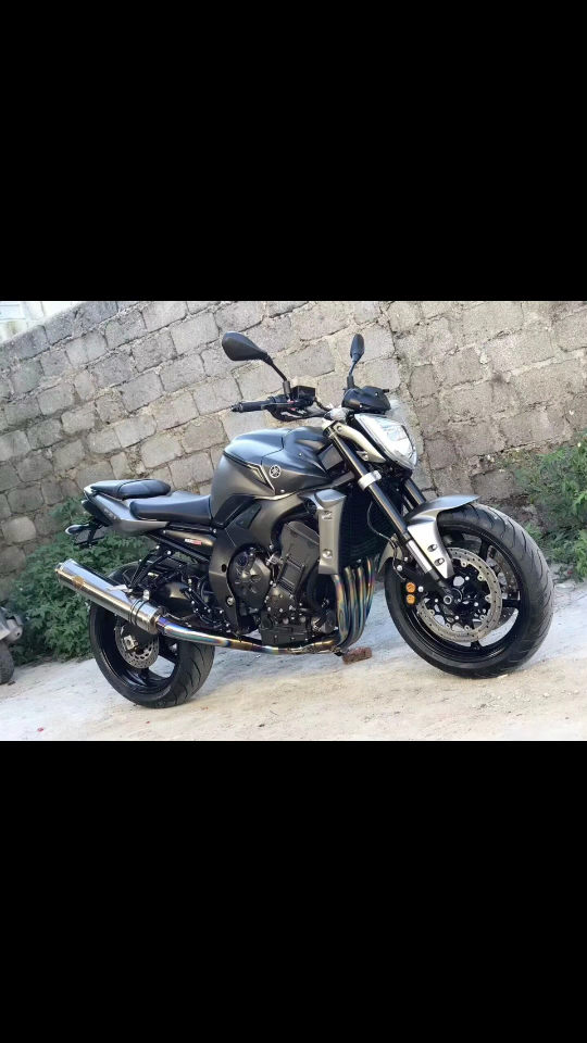 14年雅马哈fz1n 纯n版 欧版带芯片防盗.国外改装整段火龙排气.车把.