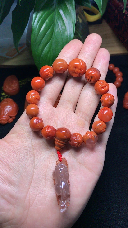 笑脸佛头,配三通,巧雕小貔貅,寓意财福双至,福禄双全,非常精美个性的