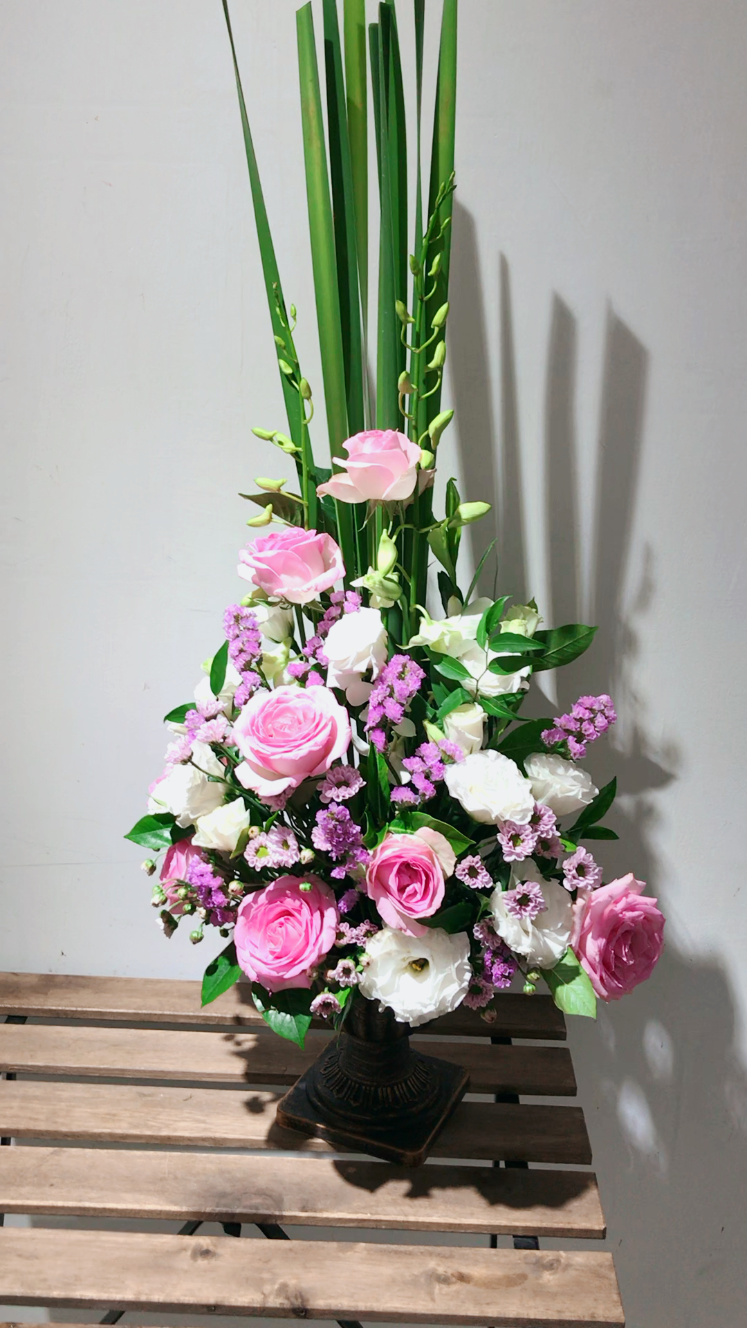 予香阁鲜花 开放式古典摆台