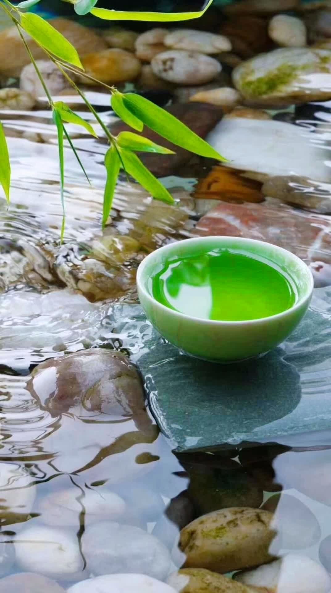 告诫自己:人生犹如一杯清茶,慢慢品味,慢慢琢磨,慢慢理解!