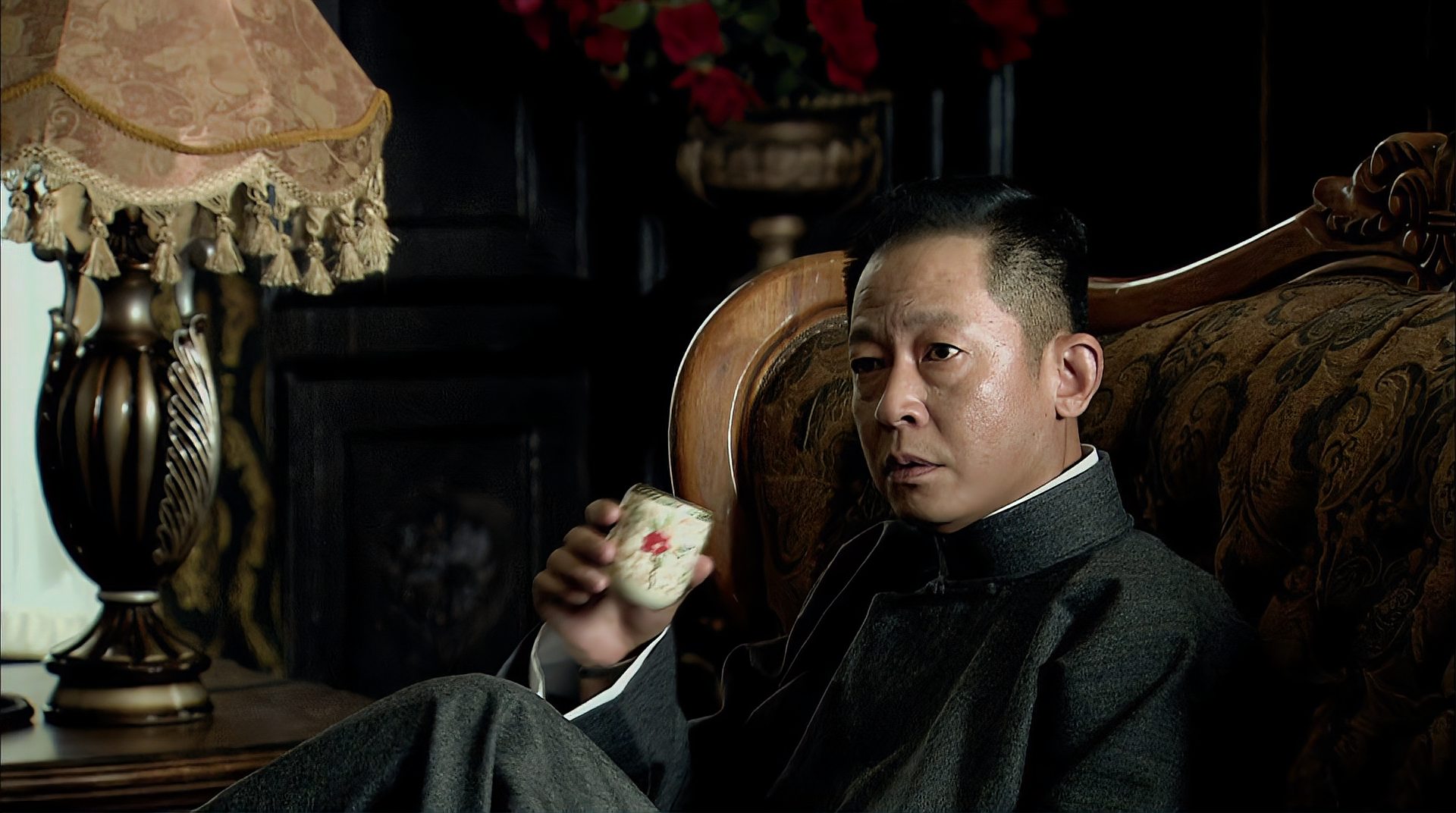 旗袍:王志文被军统软禁,妻子赶来看他,王志文却不给一个好脸色