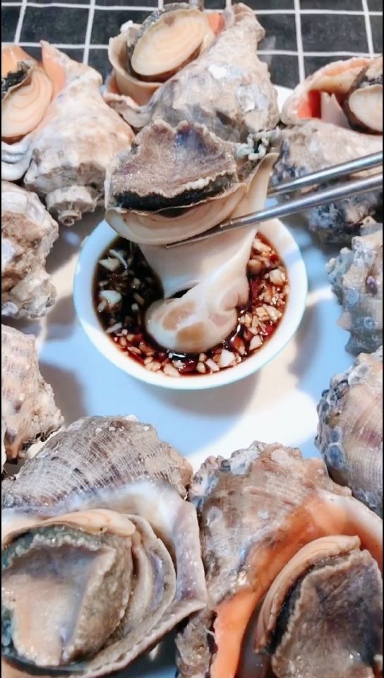 水煮海螺 q弹 原汁原味的吃法.