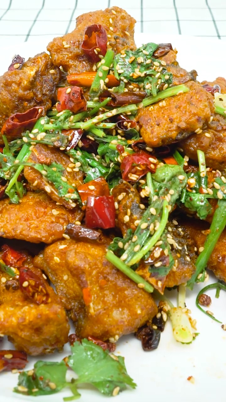 干煸鱼块,简单又好吃,精彩,持续更新~ #美食