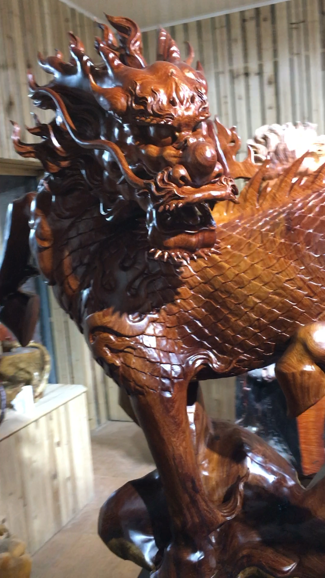 老挝花梨摆件老挝花梨摆件:神兽·麒麟教子!