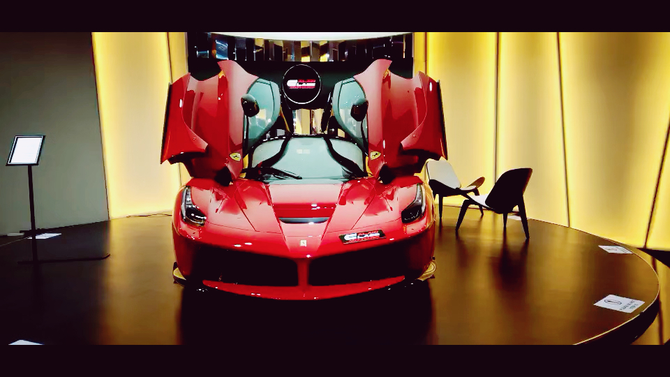 拉发拉利,喜欢的双击关注豪车超跑持续更新中……感谢支持!