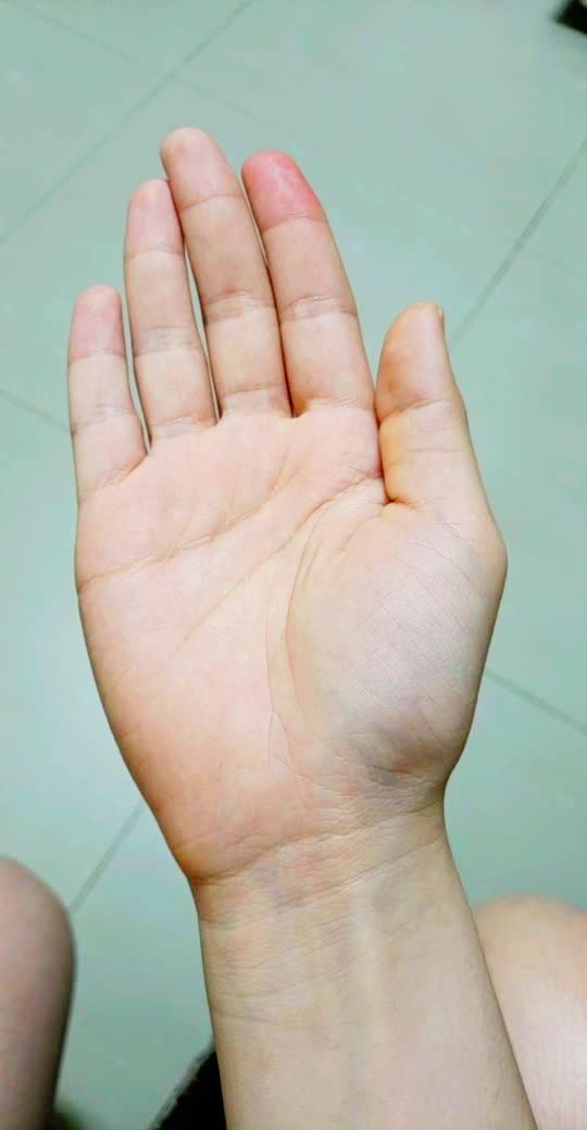 090909好像怪怪的 但寶寶還是生氣了#手心手背 #微視 #學做紅人