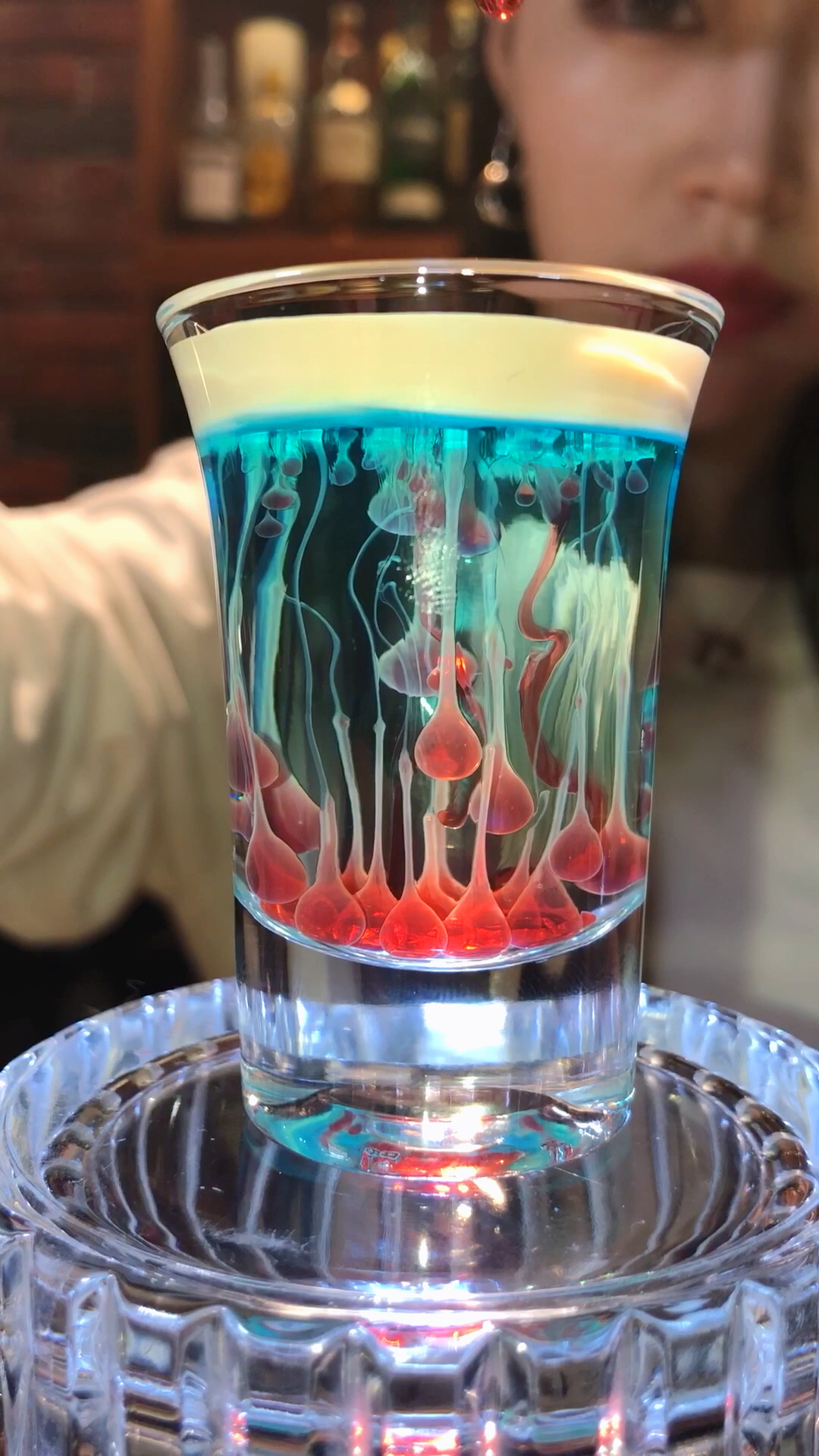 全网最火鸡尾酒——天使之泪91  大家知道怎么做吗?