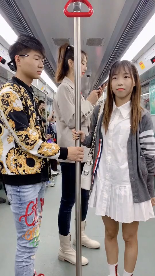 苏宁 苏宁弟弟斌斌