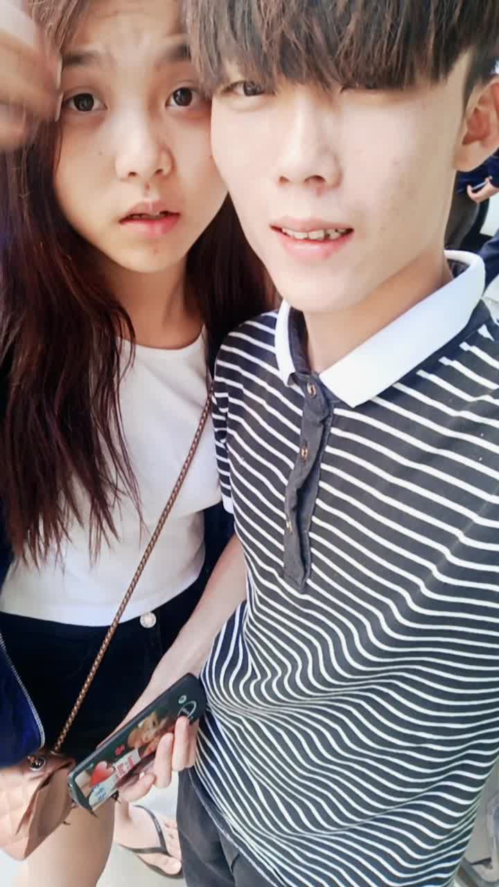 公布女友  点赞99