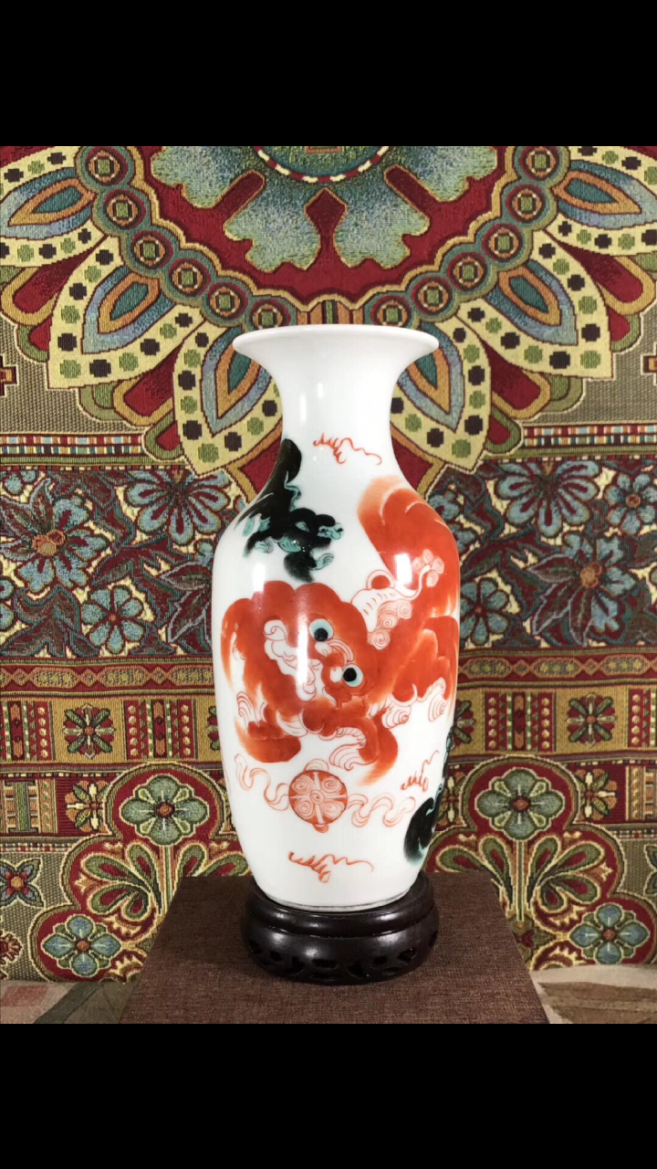 晚清民国太师少保观音瓶,《黄金盛》作  品相全美品 尺寸高23公分