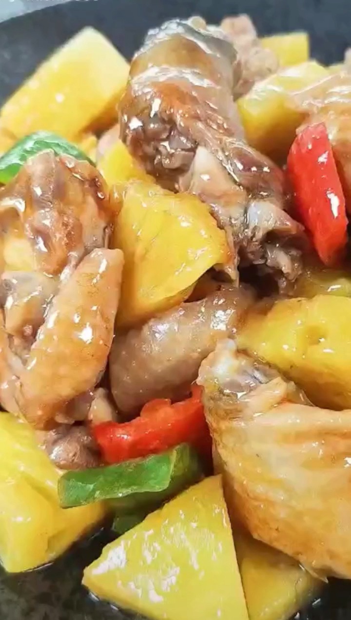 菠萝炒鸡