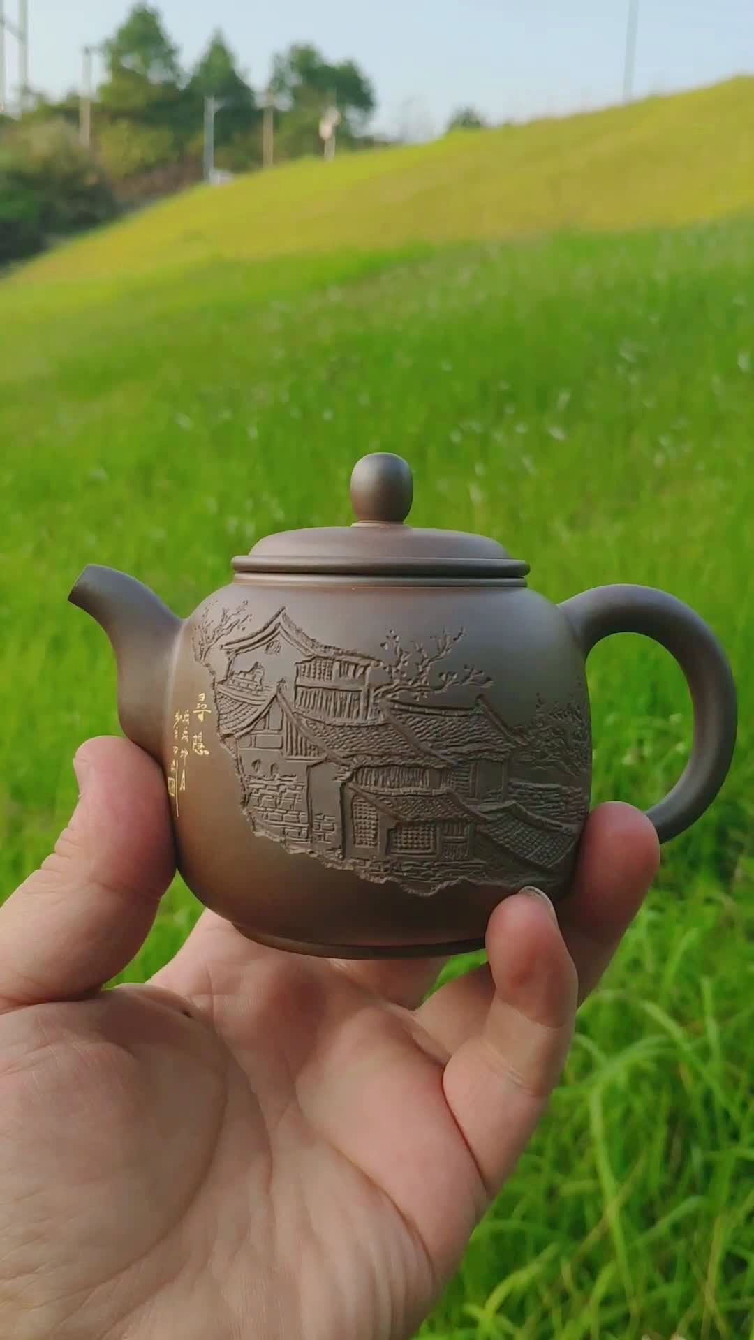 坭兴陶浮雕之美