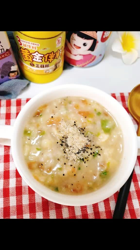 虾仁珍珠汤,适合八个月以上的宝宝食用.喜欢的宝妈关注哦