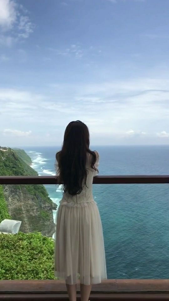 高山,大海,美女,夫复何求