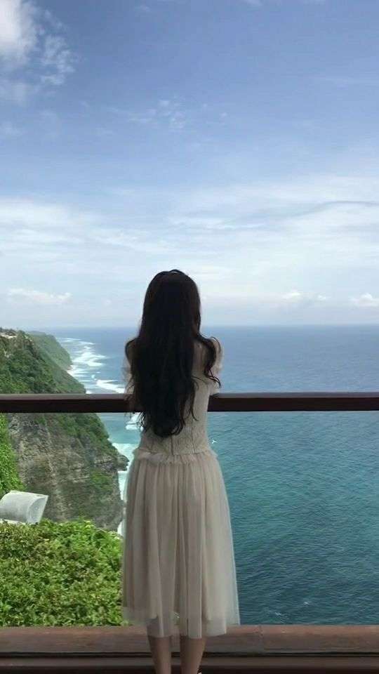 高山,大海,美女,夫复何求