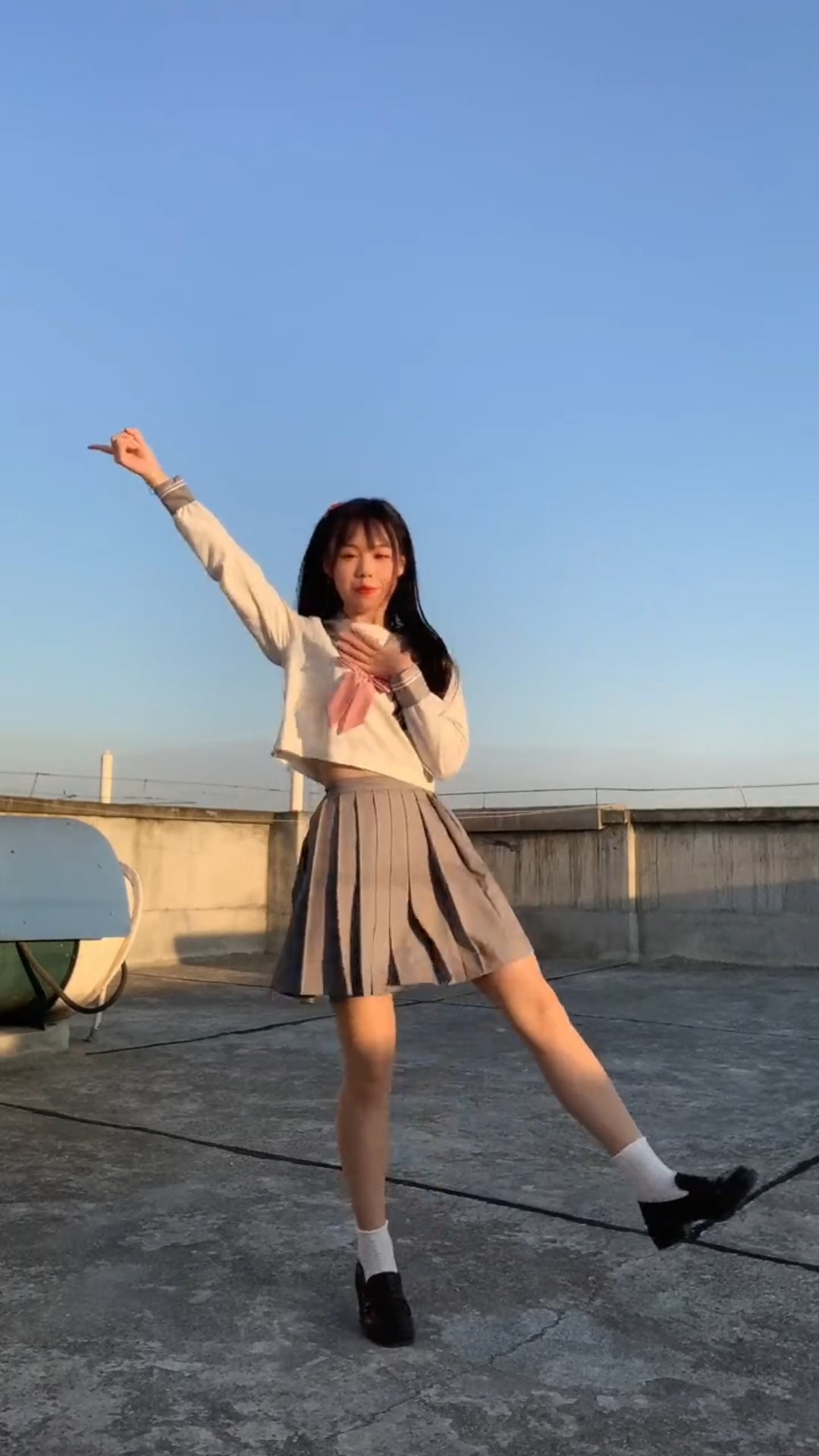 穿jk就该跳可爱的舞呀,你学不会要不要艾特你女朋友来学?