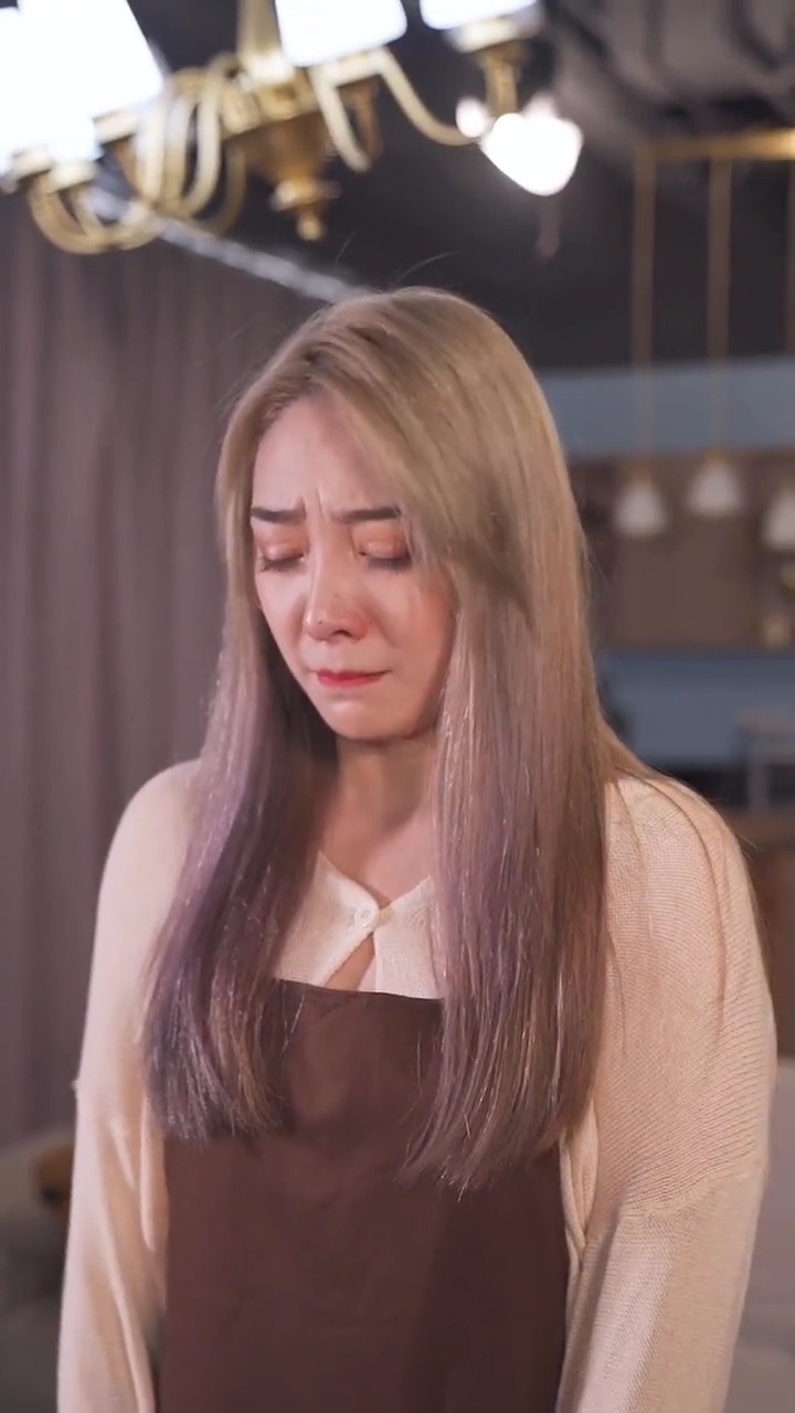 对女人而言,懂事就是不爱了,不吵不闹就是不在乎了